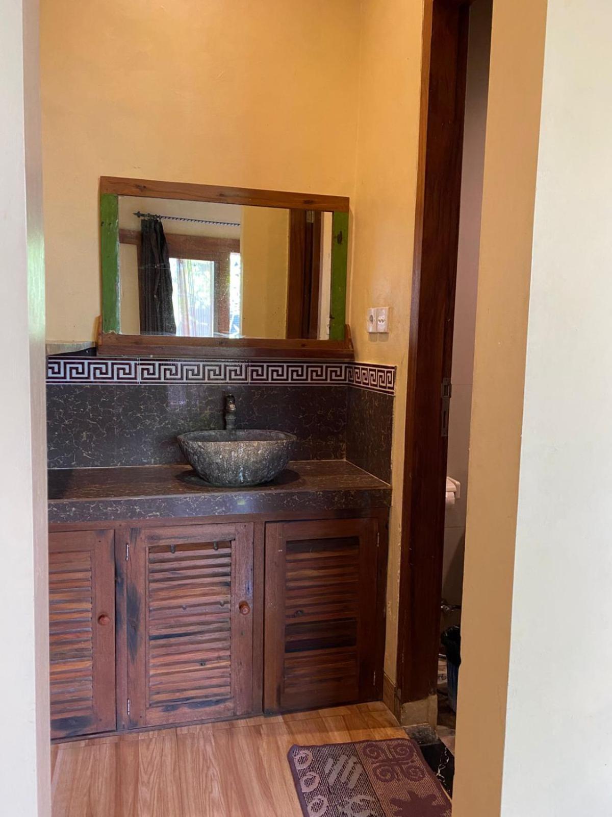 Bima Sakti Homestay Echo Beach Canggu מראה חיצוני תמונה