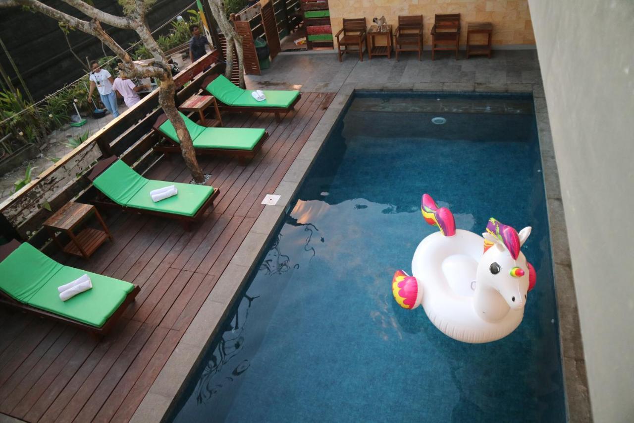 Bima Sakti Homestay Echo Beach Canggu מראה חיצוני תמונה